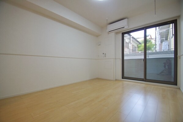 ラ フォレスタ ツルマキの物件内観写真